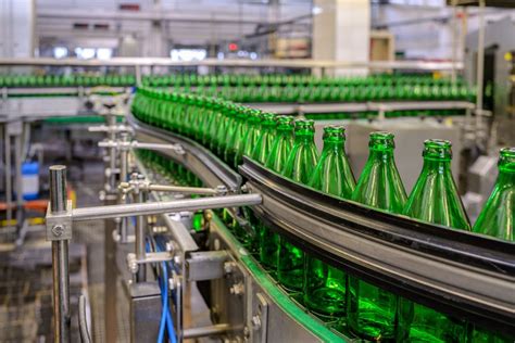 Ilustračná fotografia rôznorodej skupiny zamestnancov HEINEKEN Slovensko