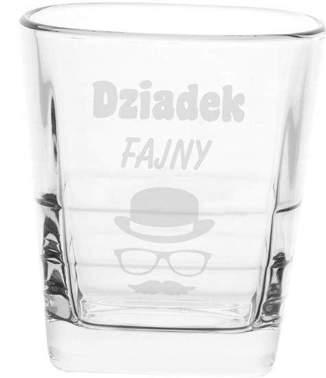 Ilustrácia muža, ktorý si vychutnáva pohár whisky