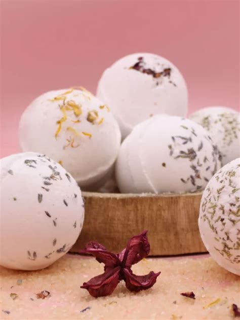 Ilustrácia relaxačného kúpeľa s pivnou soľou