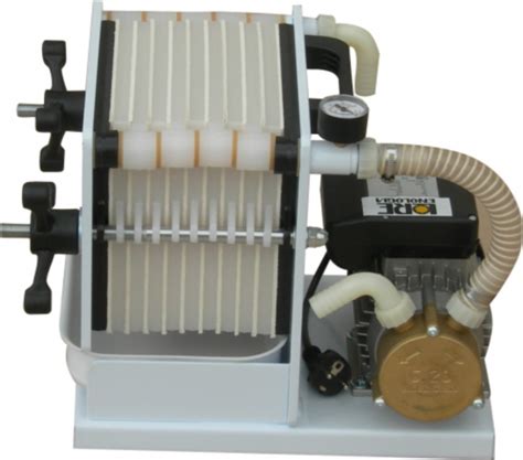 Ilustrácia filtra na víno s integrovaným čerpadlom