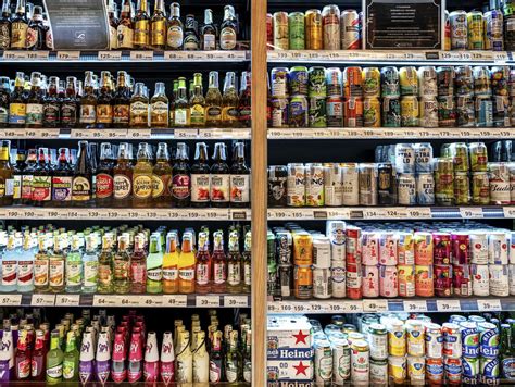 Ilustrácia ukazujúca rôzne miesta predaja alkoholu