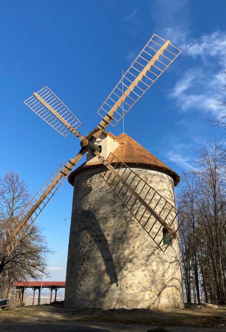 Veterný mlyn v Skalici