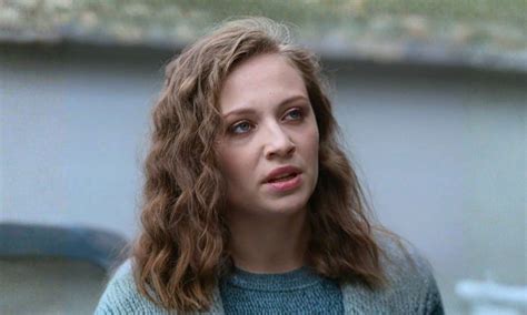 graf sledujúci sledovanosť seriálu v čase