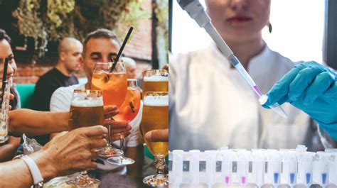 Ľudia zdieľajúci pohár alkoholu pri spoločenskom stretnutí na Filipínach