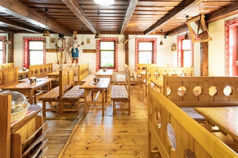 Štýlová ľudová reštaurácia Koliba