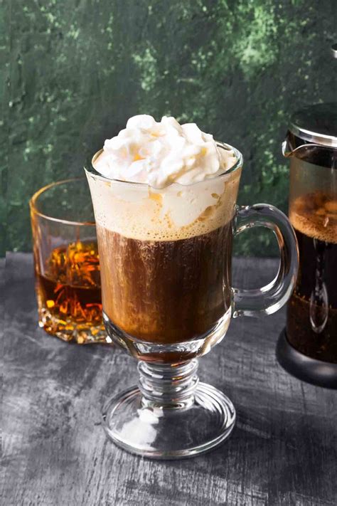 Šálka Irish Coffee