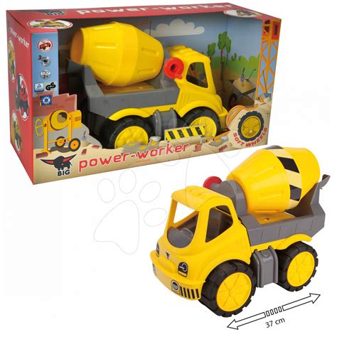 Detský domiešavač s realistickými detailmi