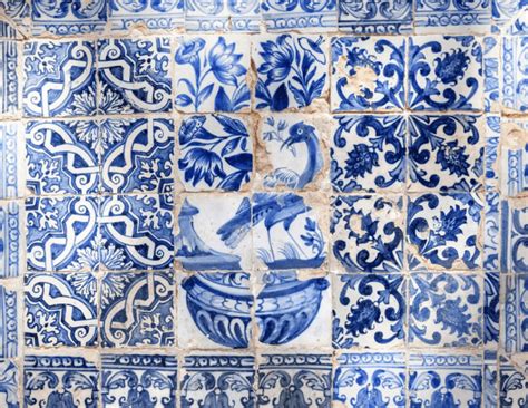 Azulejos zdobiace budovy v Lisabone