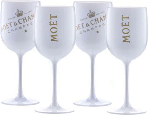 Poháre na šampanské